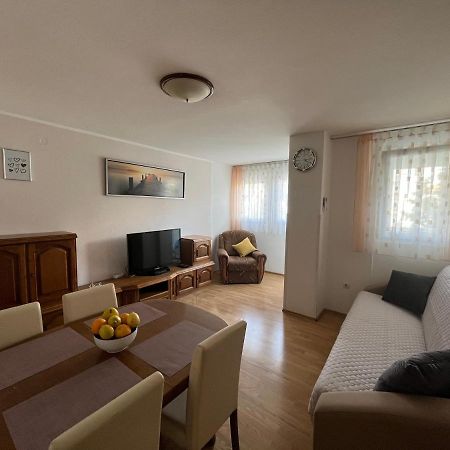 Apartman Spahija Szybenik Zewnętrze zdjęcie