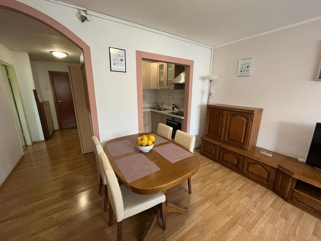 Apartman Spahija Szybenik Zewnętrze zdjęcie