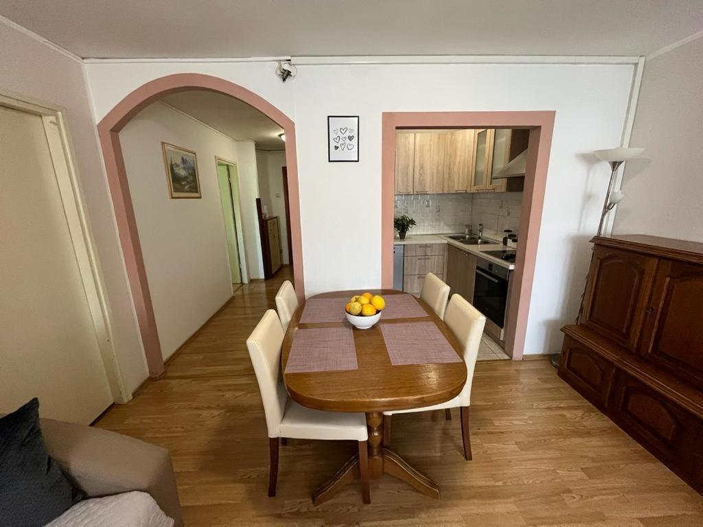 Apartman Spahija Szybenik Zewnętrze zdjęcie